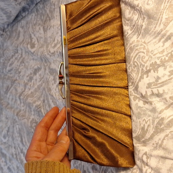 Bijoux Terner Chocolate Clutch - Picture 7 of 7